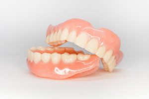 protezy zębowe Piaseczno
